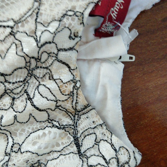 Lot of girls 2T - Picture 4 of 8